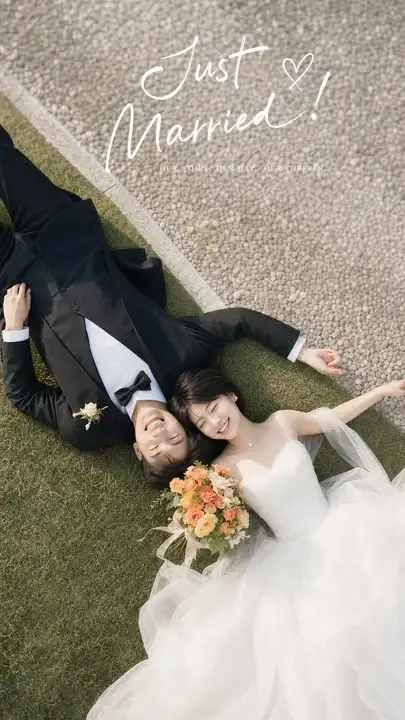 草坪婚纱花束